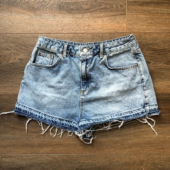 Topshop High Waist Denim Jean Shorts 8 - Picture 2 of 10